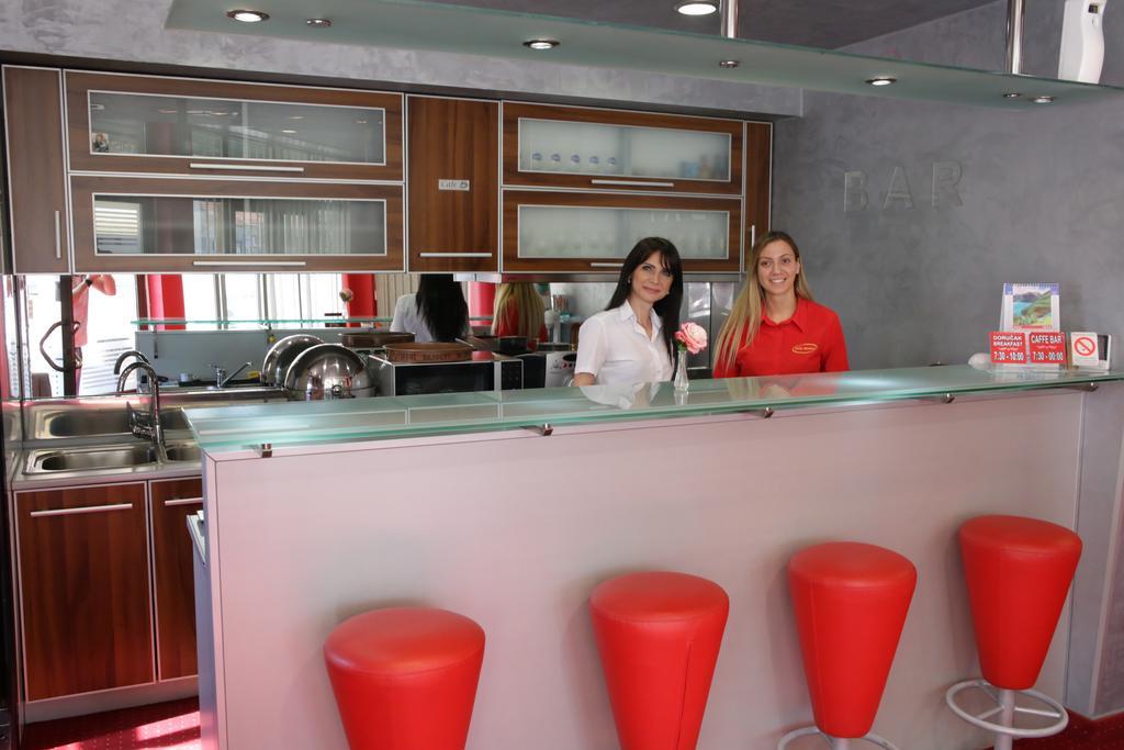 Guesthouse Villa Modex 패레신 외부 사진
