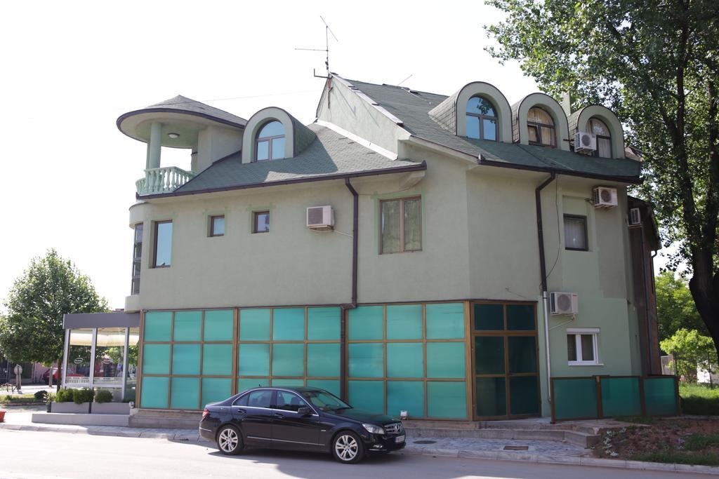 Guesthouse Villa Modex 패레신 외부 사진