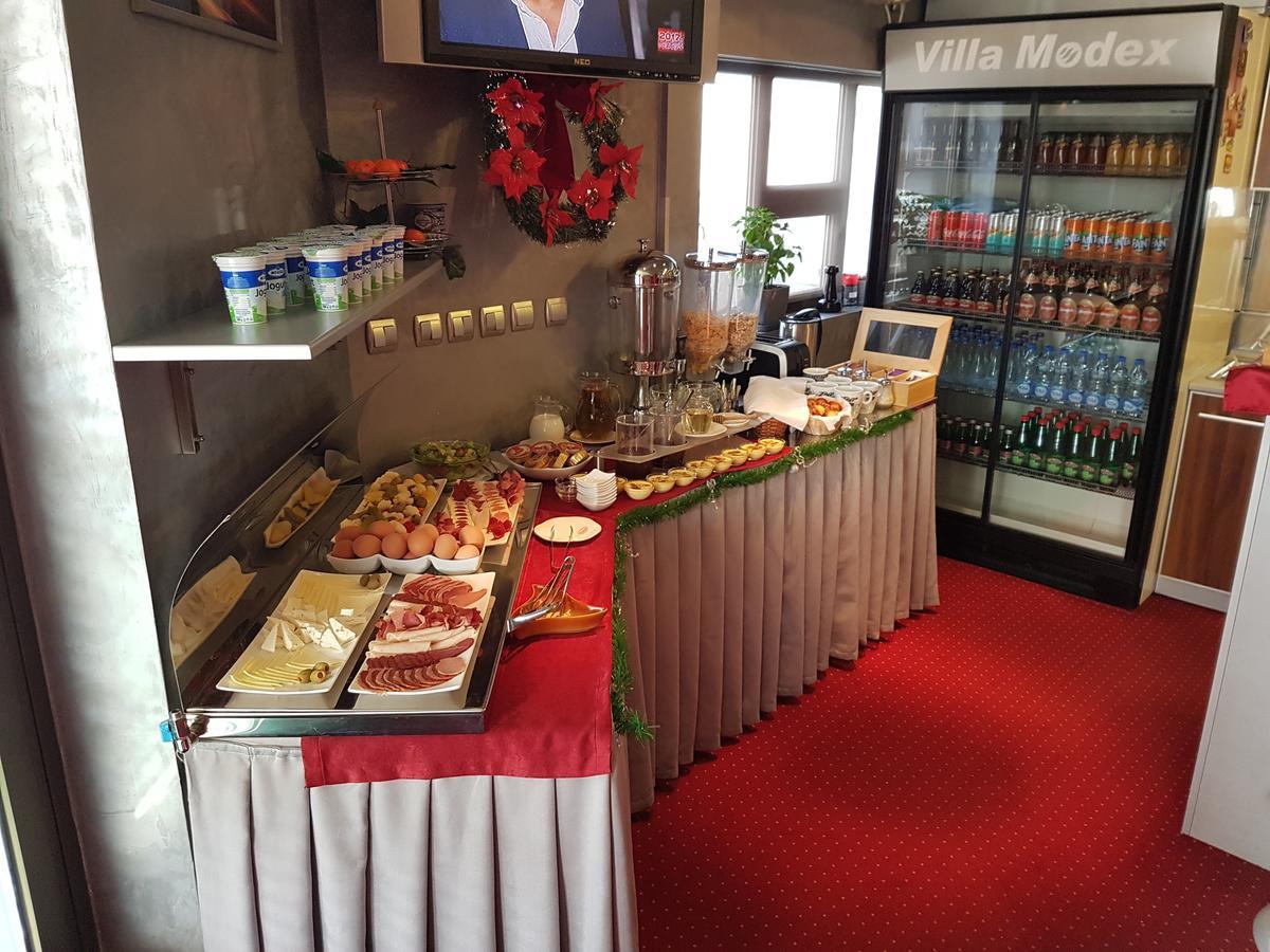 Guesthouse Villa Modex 패레신 외부 사진