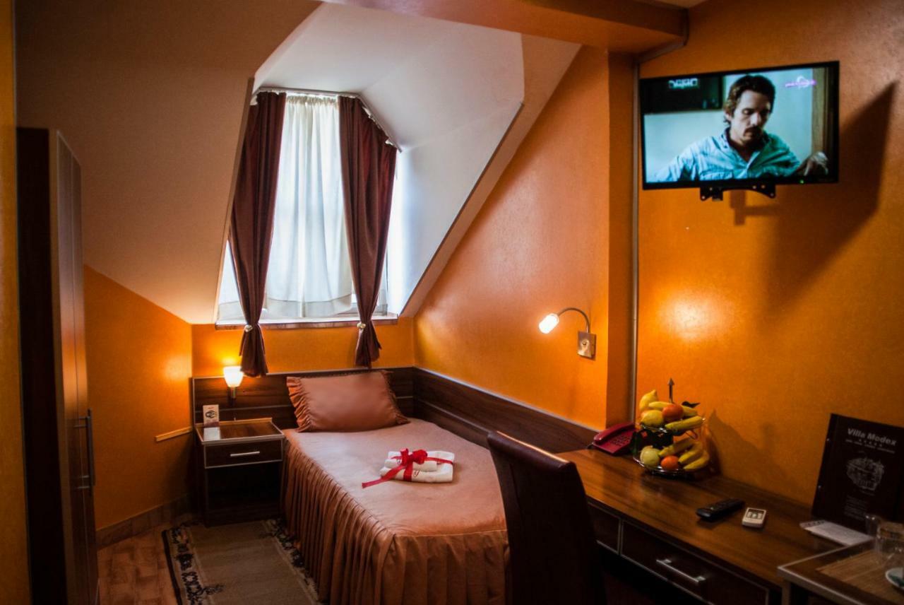 Guesthouse Villa Modex 패레신 외부 사진