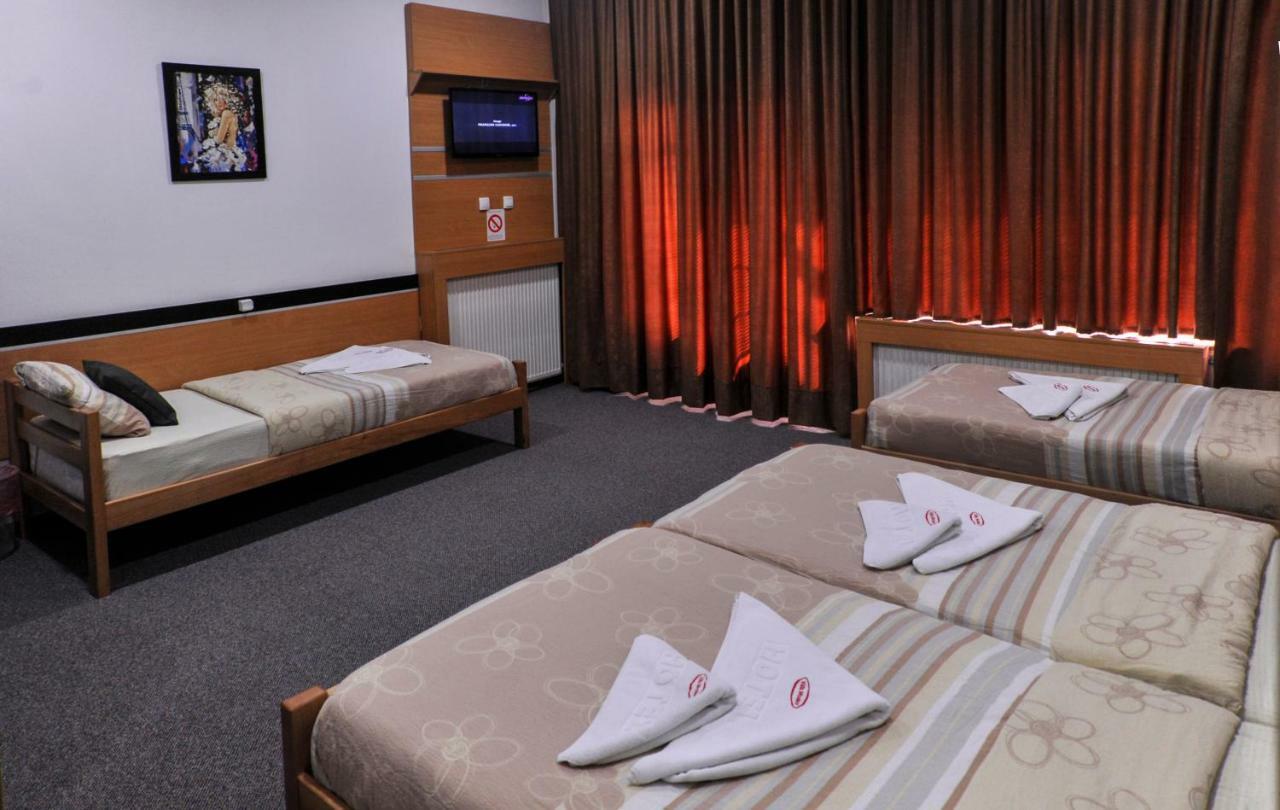 Guesthouse Villa Modex 패레신 외부 사진