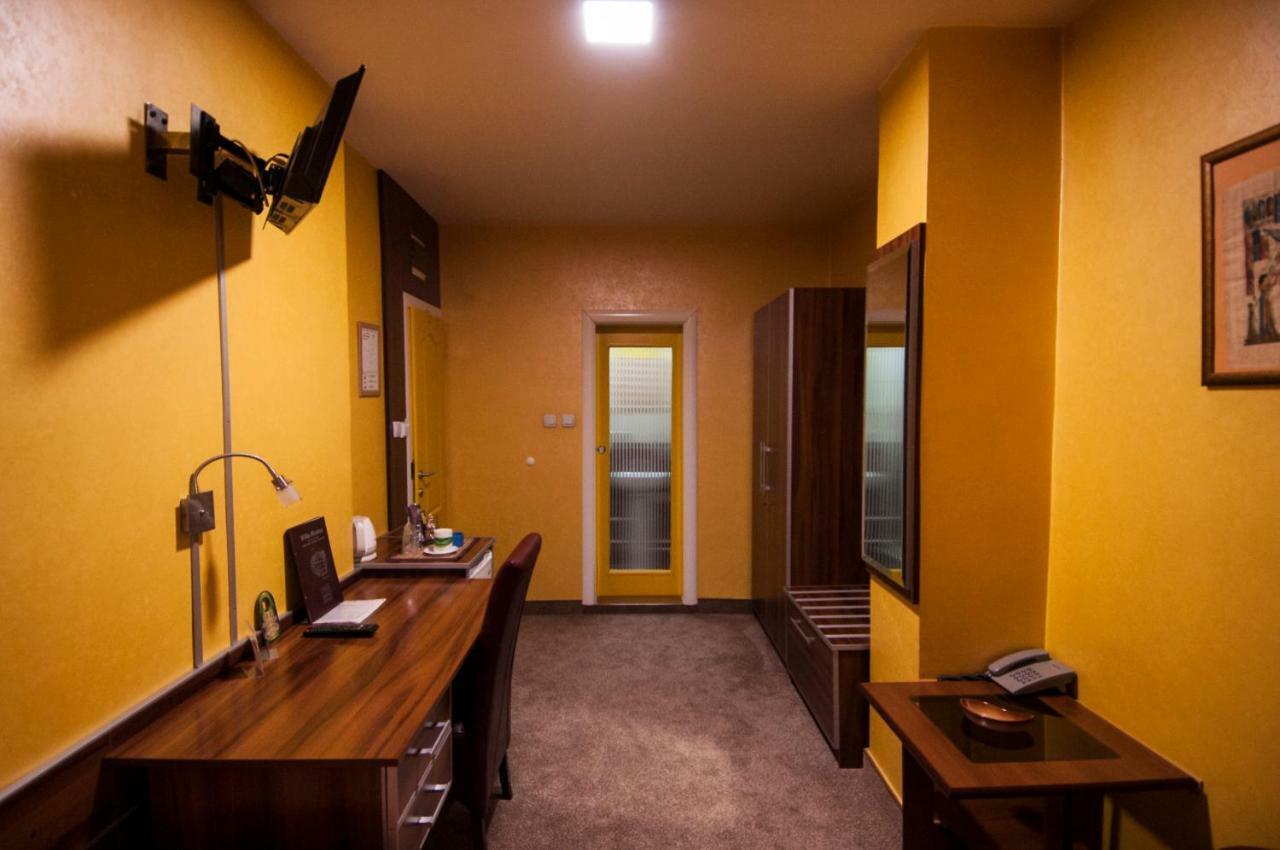 Guesthouse Villa Modex 패레신 외부 사진