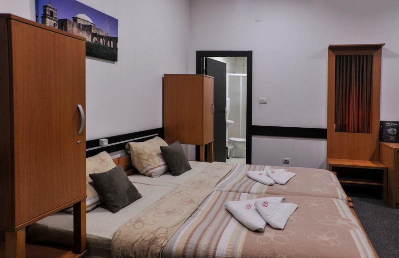 Guesthouse Villa Modex 패레신 외부 사진